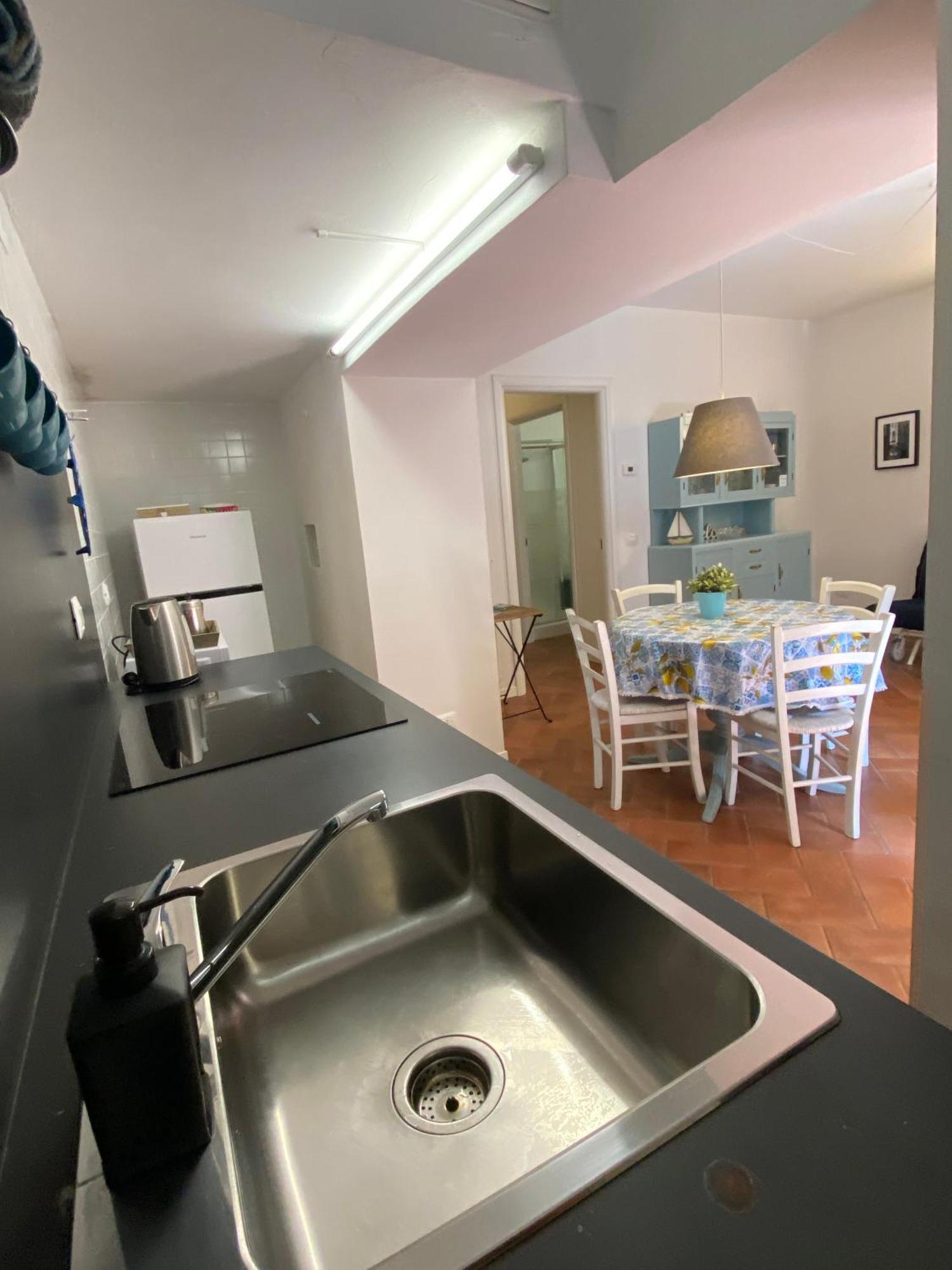 Holiday House Alla Torre Мандельо дел Ларио Екстериор снимка